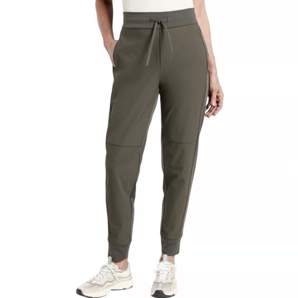 Athleta Headlands Hybrid Trek Jogger Pants